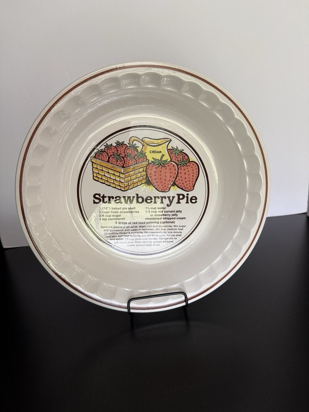 VTG 80s STRAWBERRY PIE PLATE 11" Ceramic Deep Dish RECIPE Baking Pan KOREA - NEW